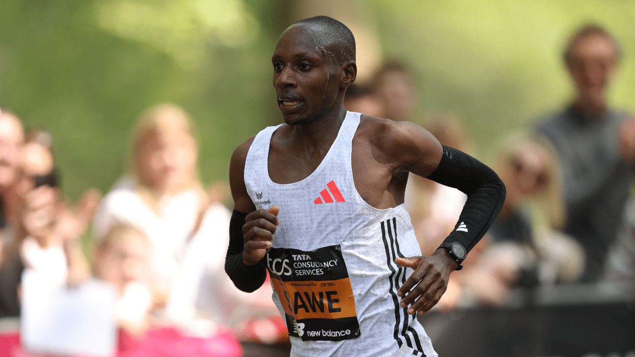 Kenianer Sawe gewinnt traditionsreichen London-Marathon 1 Sawe laeuft