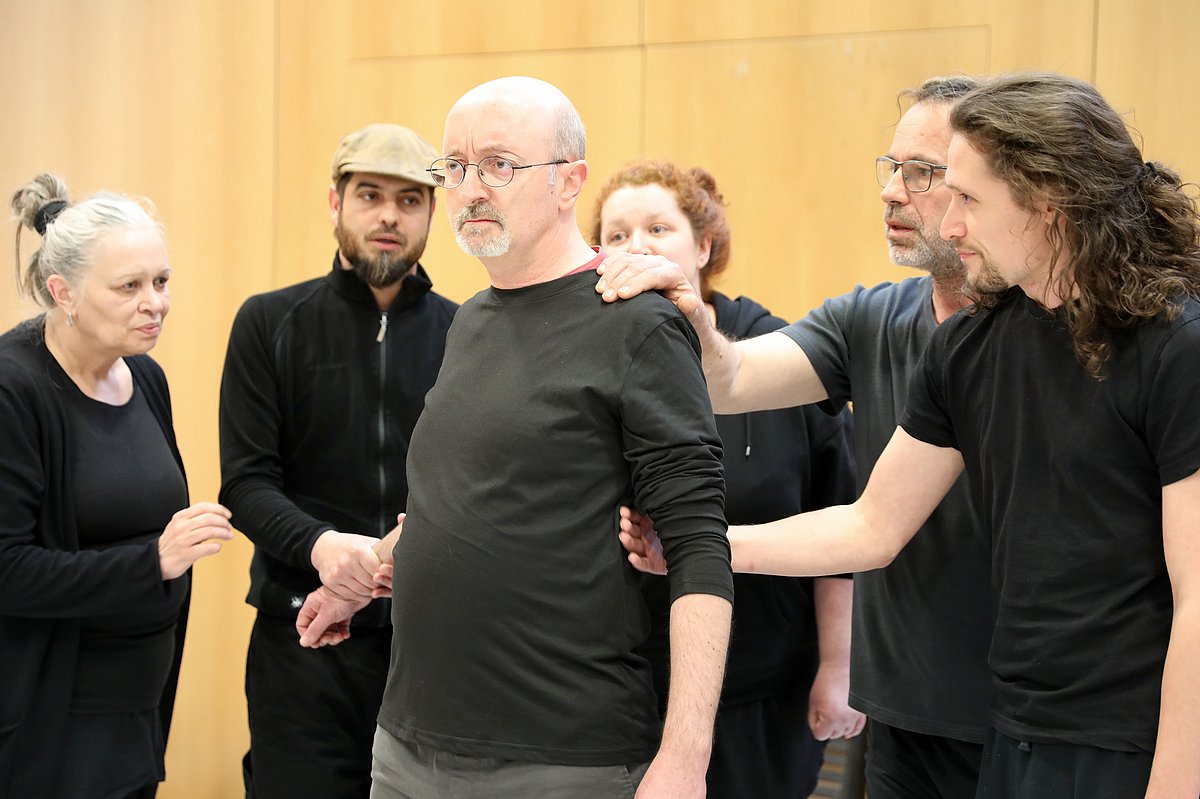 csm 20250425 Theater Endzeit 40Ursula Kronsteiner 8f9bf903a9